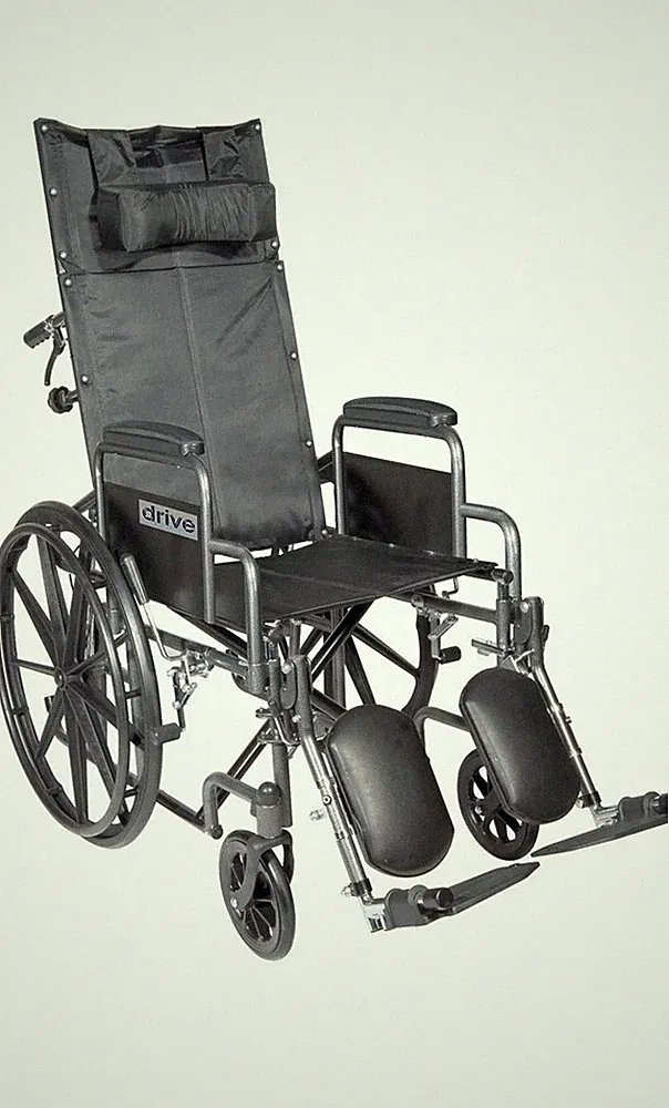 NEW Drive Silver Sport Full-Reclining Wheelchair MODEL# SSP16RBDFAV 16 INCH SEAT